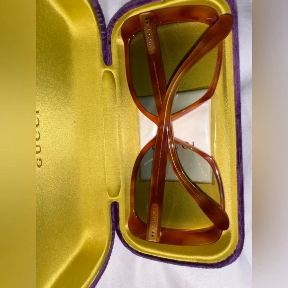 GUCCI SUNGLASSES - BRAND NEW / NEVER WORN Women's Orange /brown Sunglasses - Picture 3 of 6